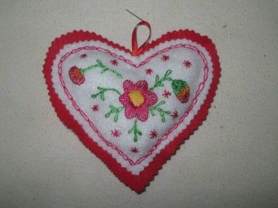Mama Mias handmade embroidered HEARTS pin cushion  